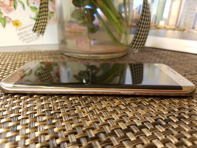 갤럭시 S7 엣지 팝니다--5