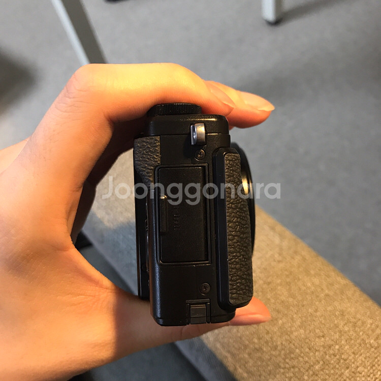 후지x70블랙 판매합니다--3