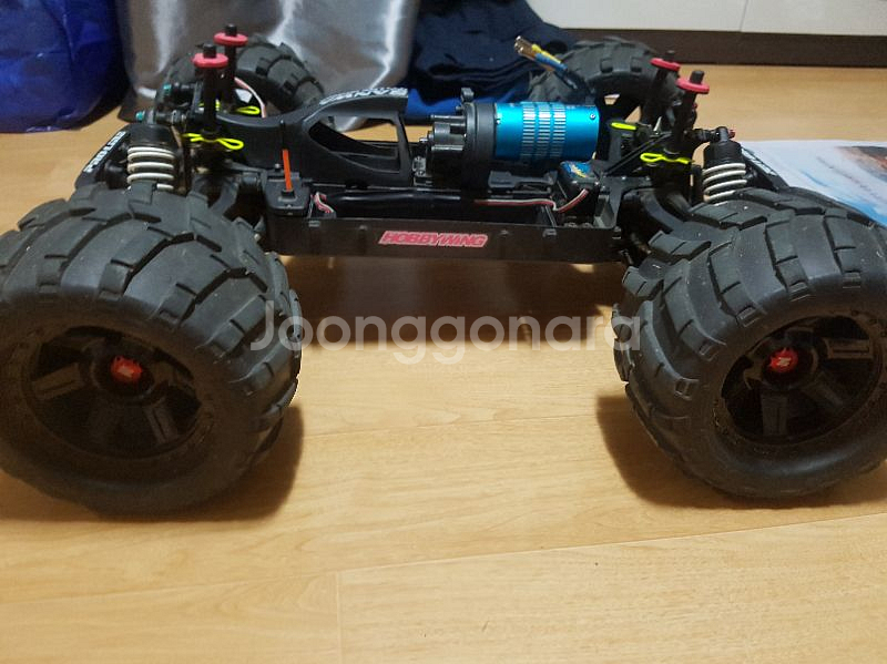 6셀지원 E6(이식이) RC카 판매합니다.--3