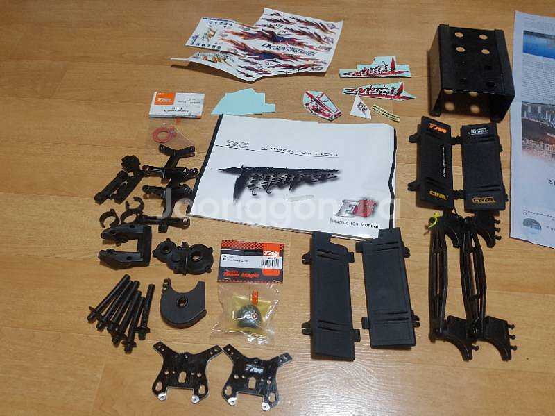 6셀지원 E6(이식이) RC카 판매합니다.--5