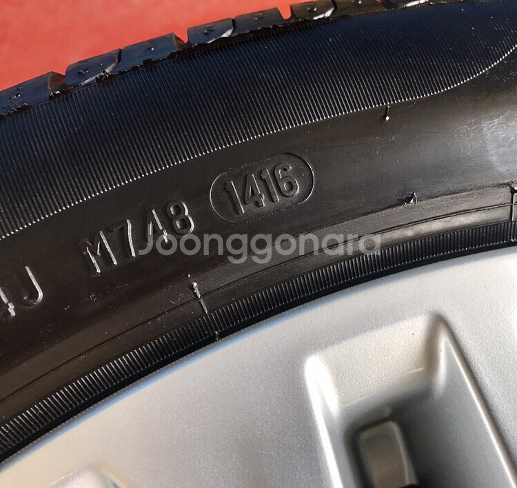 BMW 5시리즈 F10 613m 휠/타이어 1e--3