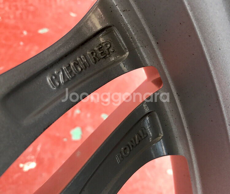 BMW 5시리즈 F10 613m 휠/타이어 1e--8