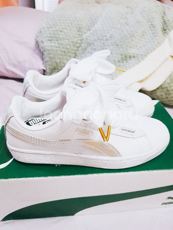 푸마 바스켓하트 홀로그램 화이트--0