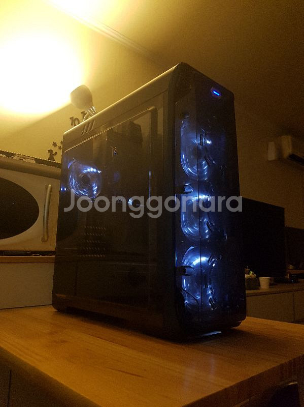 흥정가능) i7본체+모니터 급처--0