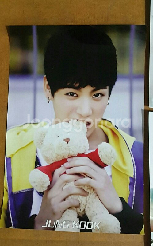 방탄소년단 정국 포스터들 급처합니다ㅜ--5