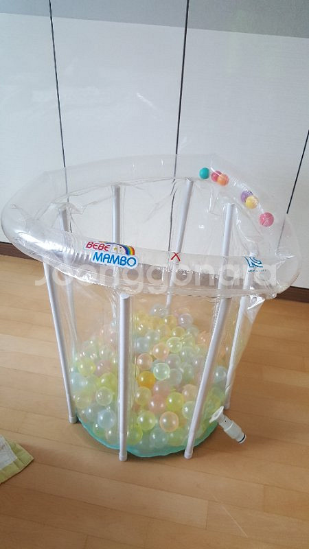 아기수영장 판매합니다 --0