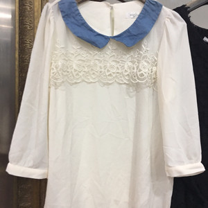 세일러 블라우스