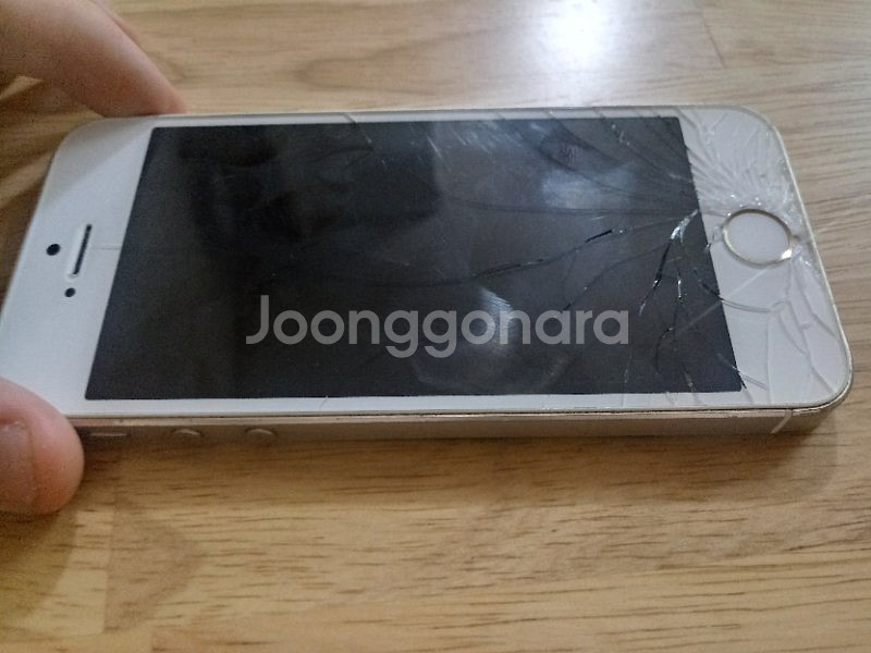 아이폰5s액정 파괴 40000원에판매--3
