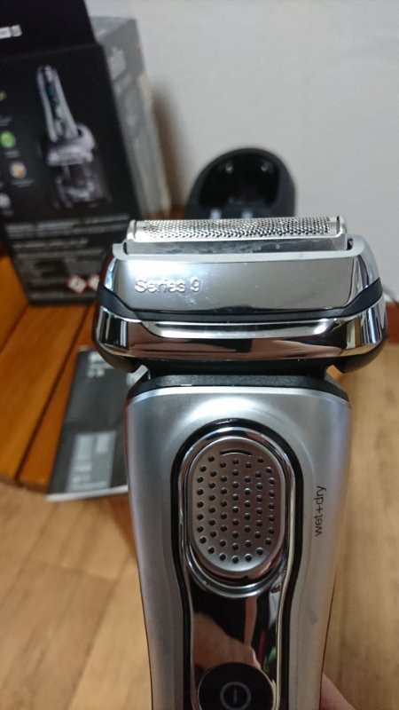 브라운 면도기 9290cc팝니다. 이미지