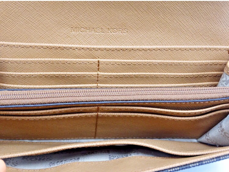 마이클코어스 클러치백?? / 직수입 100정품--2