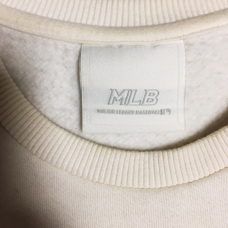 mlb 기모 맨투맨 이미지