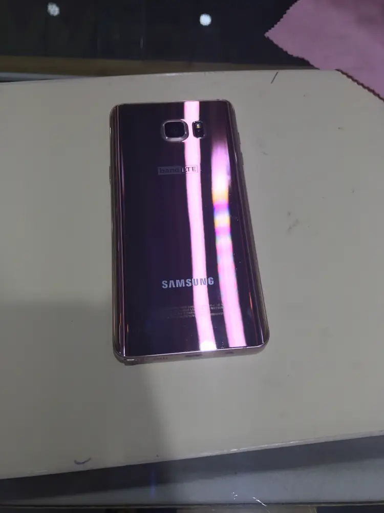 갤럭시 노트5 이미지