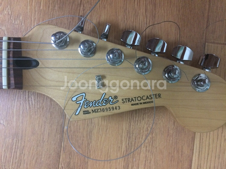 Fender 펜더 기타(커스튬 에디션)--1