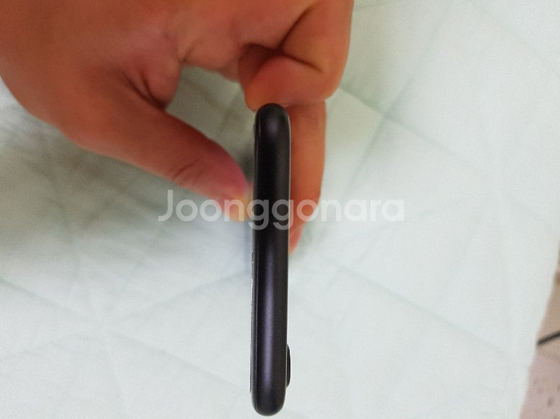 아이폰7 매트블랙천안직거래팝니다--0