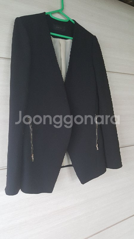노카라 자켓 판매합니다.--0