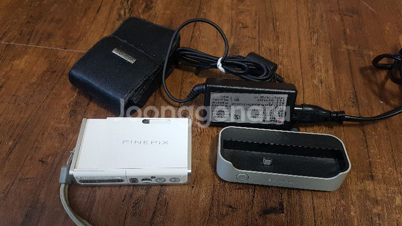 디지털카메라 finepix z2팔아요~--2