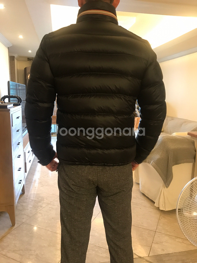 몽클레어 패딩점퍼 (정품)--2