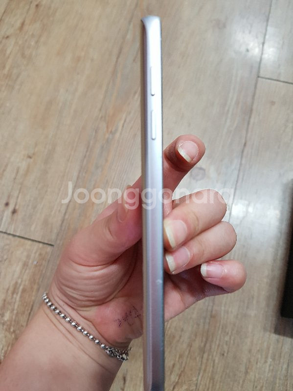 갤럭시S7 32GB 실버 《통신사lg u+》 25--6