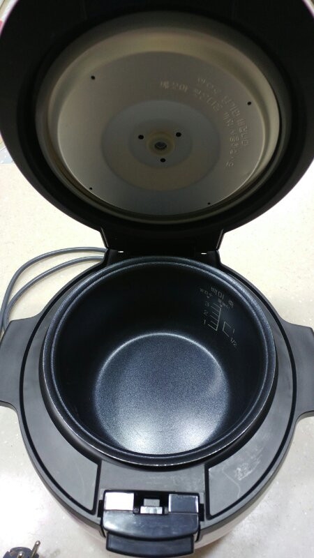 쿠첸 이유식밥솥 보라색 팝니다 이미지