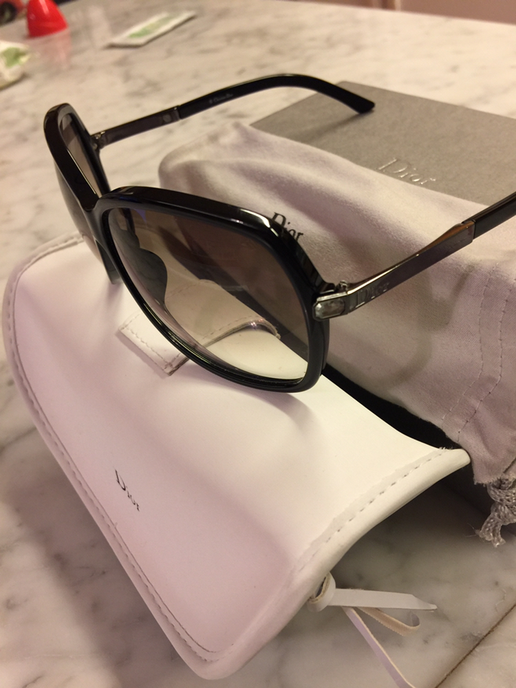 Dior 선글라스 이미지