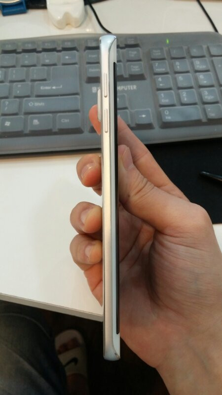삼성 갤럭시S6엣지 64기가 SM-G925S 가격--5