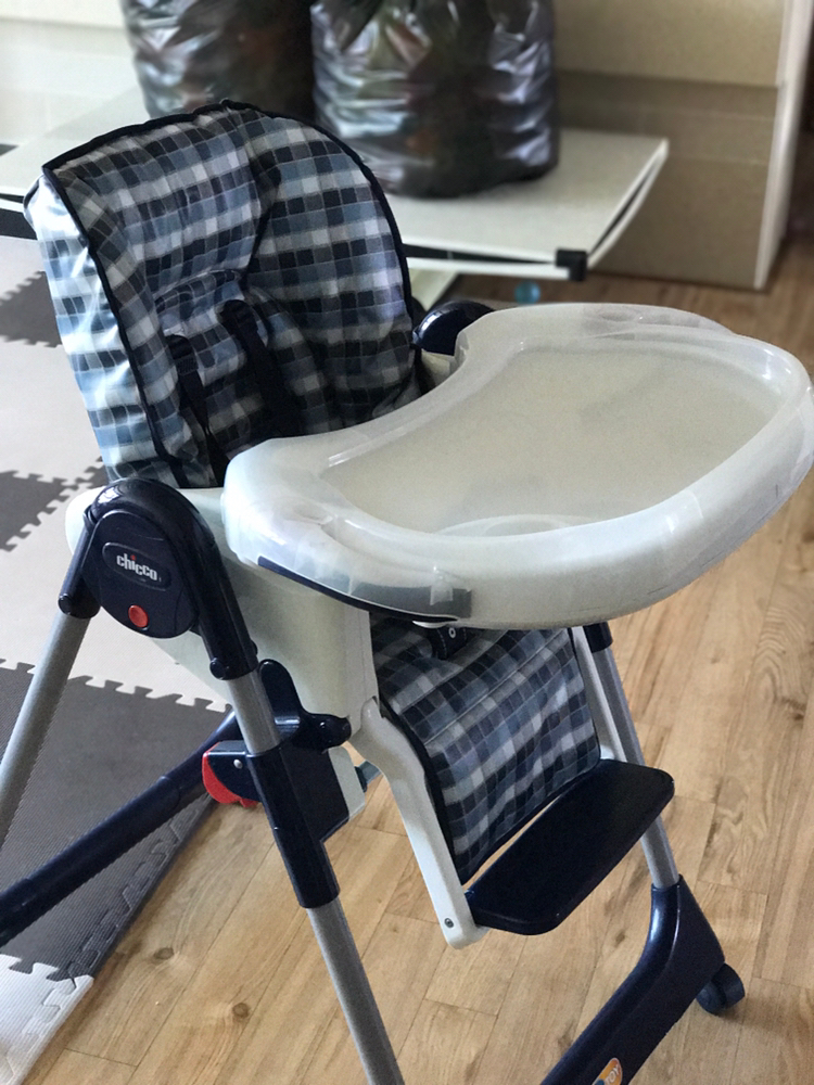 치코아기식탁의자--1