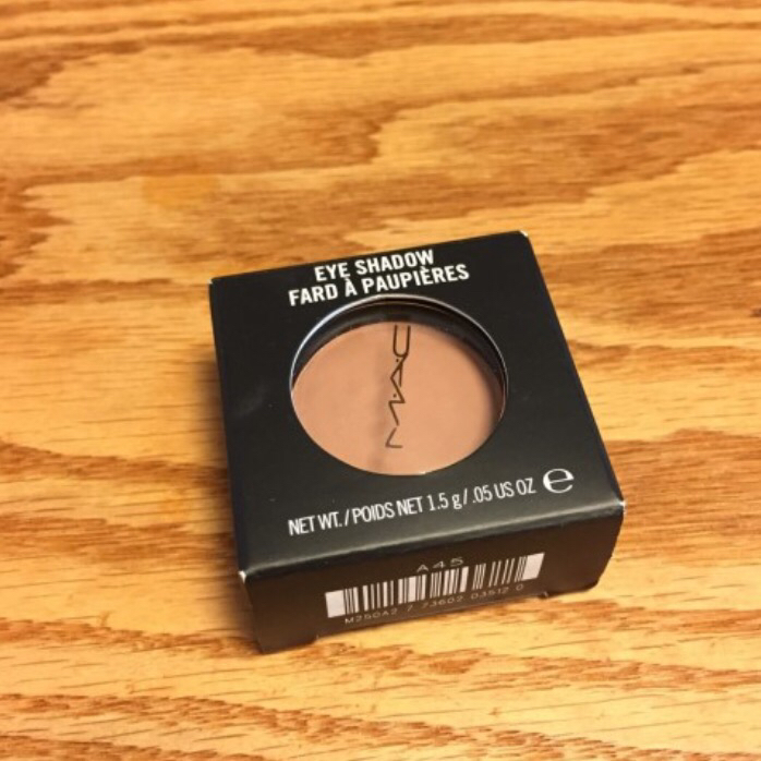 맥 소프트브라운 섀도우--2