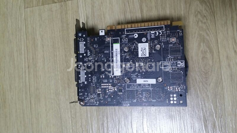gtx 750 1gb 팝니다--1