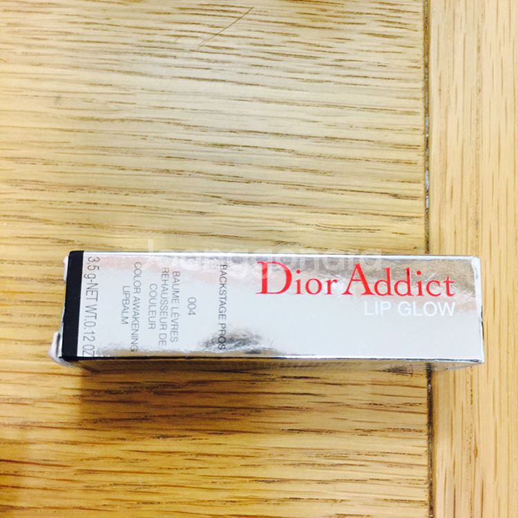 디올 어딕트 립글로우 코랄 새상품 판매합니다.--0
