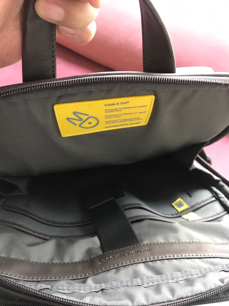 만다리나덕 정품 백팩 - 거의 새제품급 25만원--5