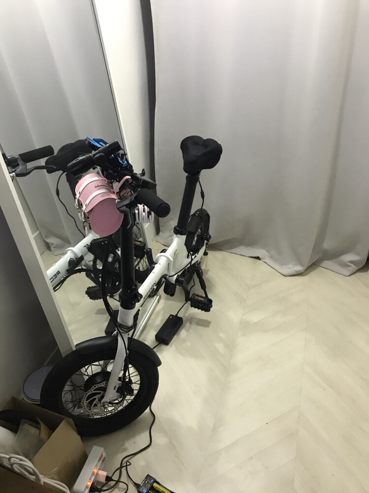 리콘바이크 에어1 팝니다.--3