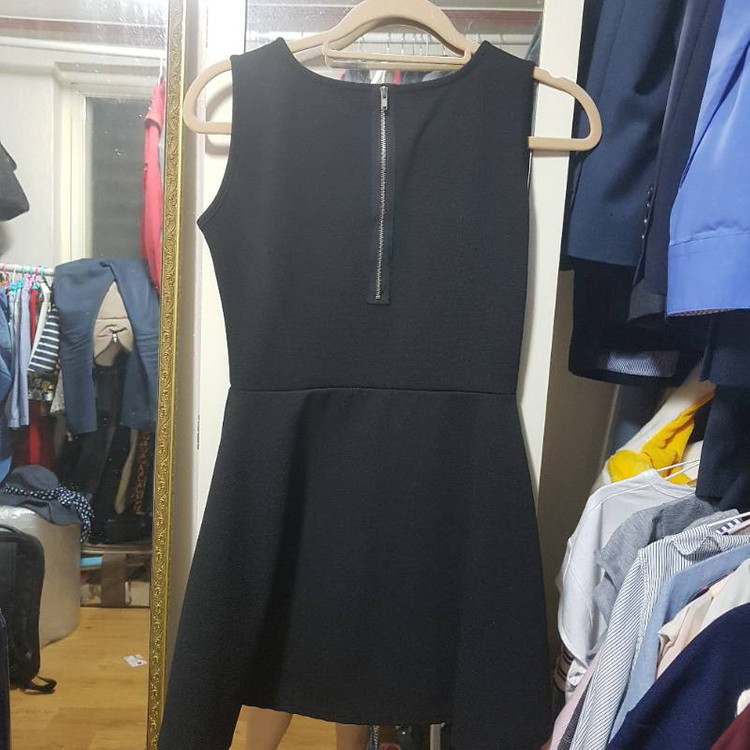 블랙 미니원피스--1