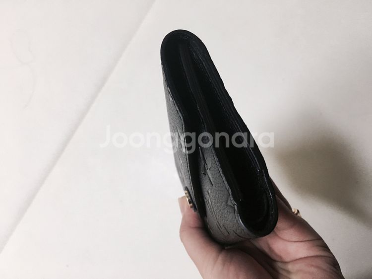 루이비통 앙프렝뜨 중지갑 루이비통중지갑--3