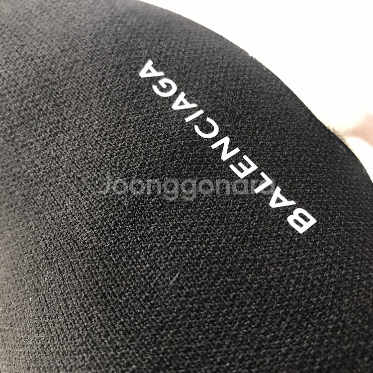 발렌시아가 / 17ss 스피드러너 / E43--2