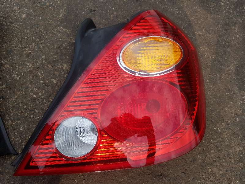 sm5임프전모델 후미등 좌우세트 판매합니다--2