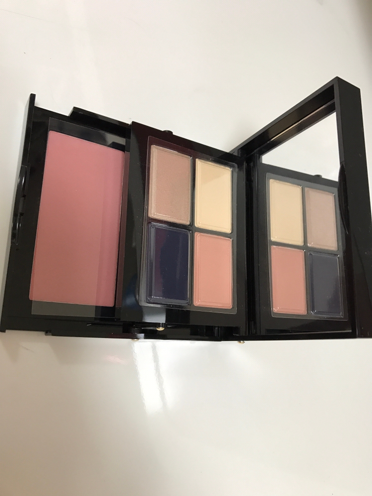 바비브라운 리미티드 에디션 런던팔레트 새제품입니다--1