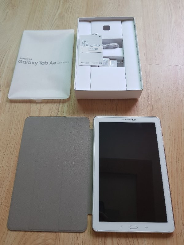 갤럭시탭 a6 with s pen 팝니다 (sm---0