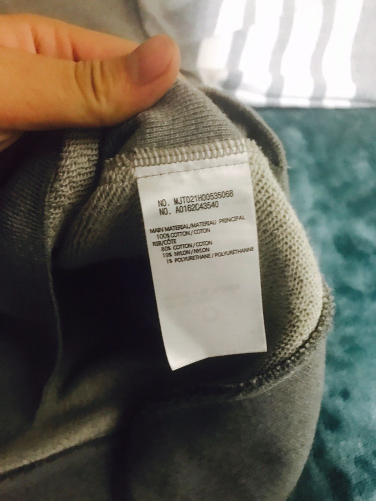 톰브라운 맨투맨--3