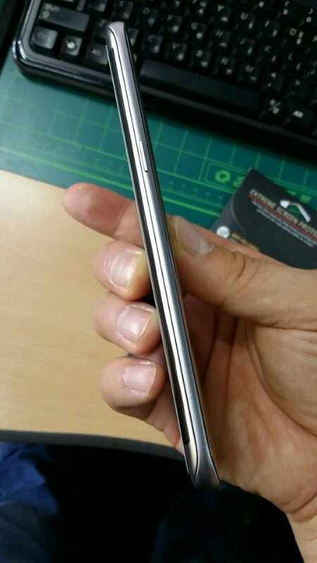 갤럭시s7 엣지 골드 64기가 A+급 풀박스 팔아 이미지