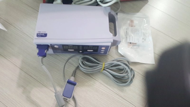 넬코산소포화도기 판매합니다  센서도 9개드려요 이미지