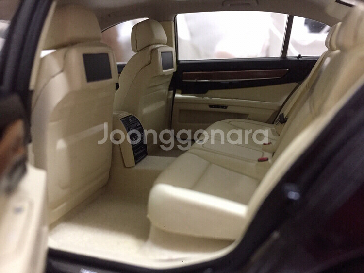 교쇼 1:18 BMW 다이캐스트 판매합니다. *일--8