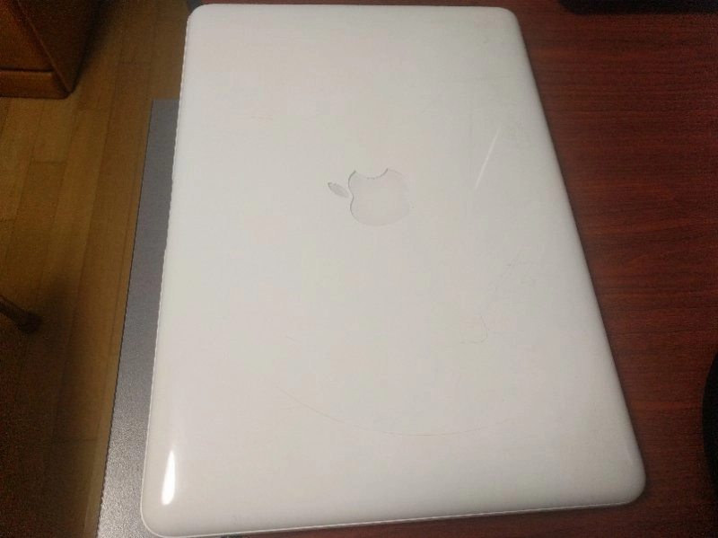 맥북 화이트 2009late 8g ssd128g  이미지