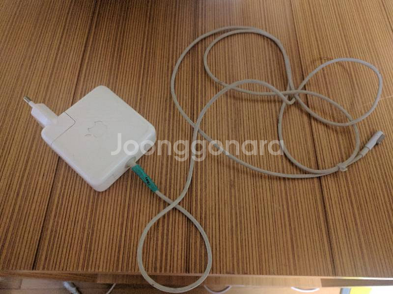 맥북 화이트 2009late 8g ssd128g --4
