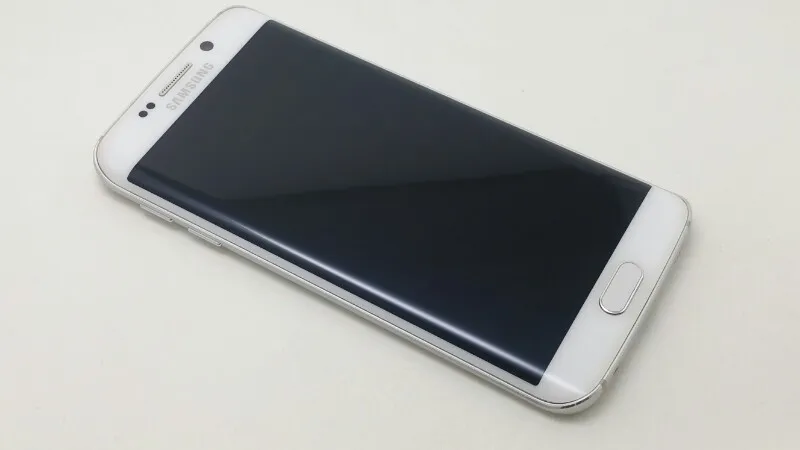 갤럭시 S6엣지 화이트 이미지