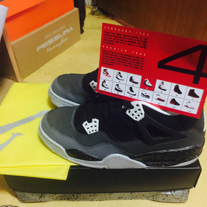 조던 4 피어백 275