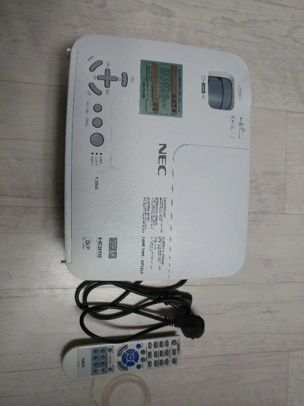 빔 프로젝터 NEC v300x 가격내림 이미지