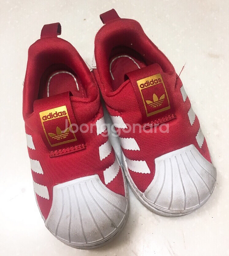 아디다스키즈 슈퍼스타360 레드 130 팝니다--0