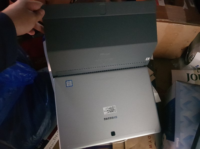 갤럭시북 12인치  LTE버전--5