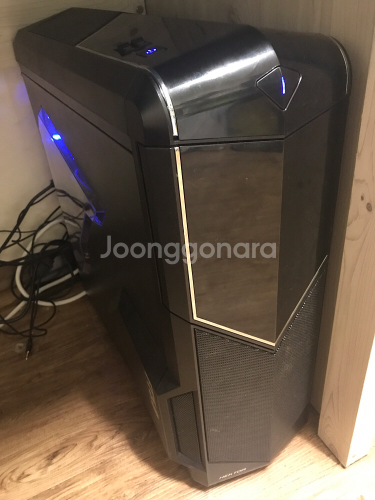 중고 컴퓨터 팝니다.--1
