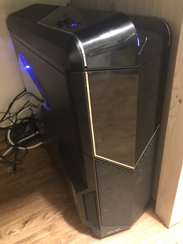 중고 컴퓨터 팝니다.--1